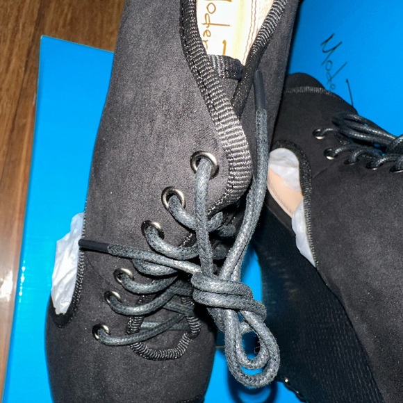 Modern Rush Womens Senja Lace Up Wedge Sandals in Black New In Box - Picture 2 of 14